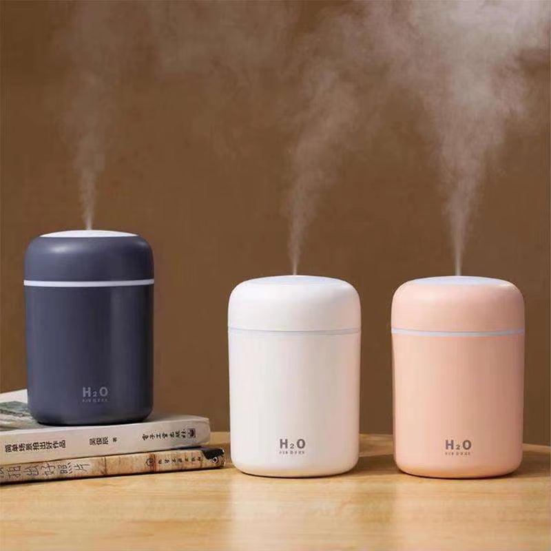 YONGYUAN Portable Mini Humidifier Car Home Essential Oil Diffusers Ultrasonic Aromatherapy Humidistat for Outdoor Use Wholesale